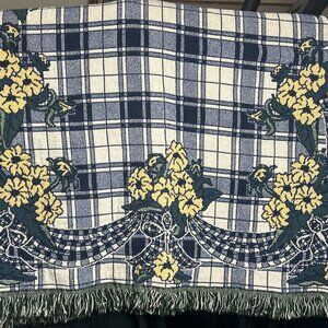 Large Plaid Floral Woven Fabric Throw for Upcycling – 69x48 – Pre-Owned